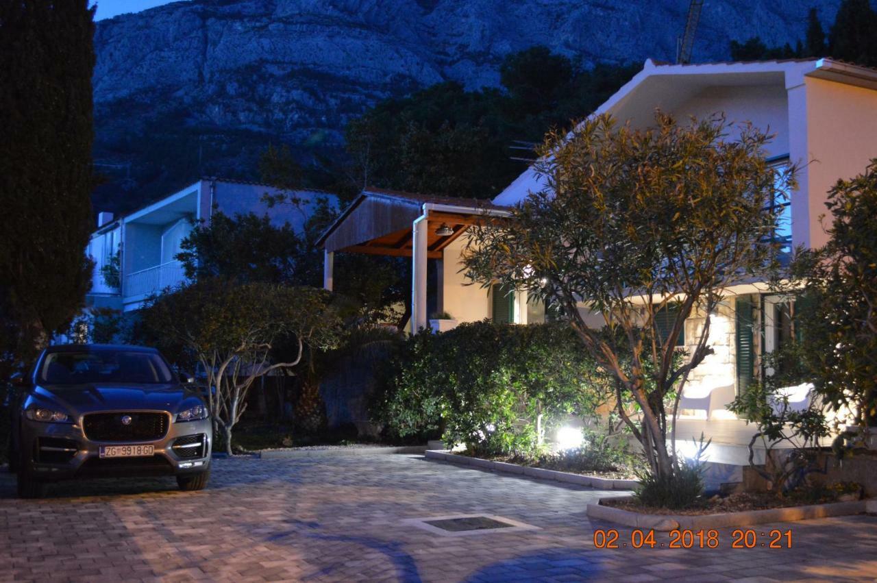 Villa Bandic Baška Voda Extérieur photo