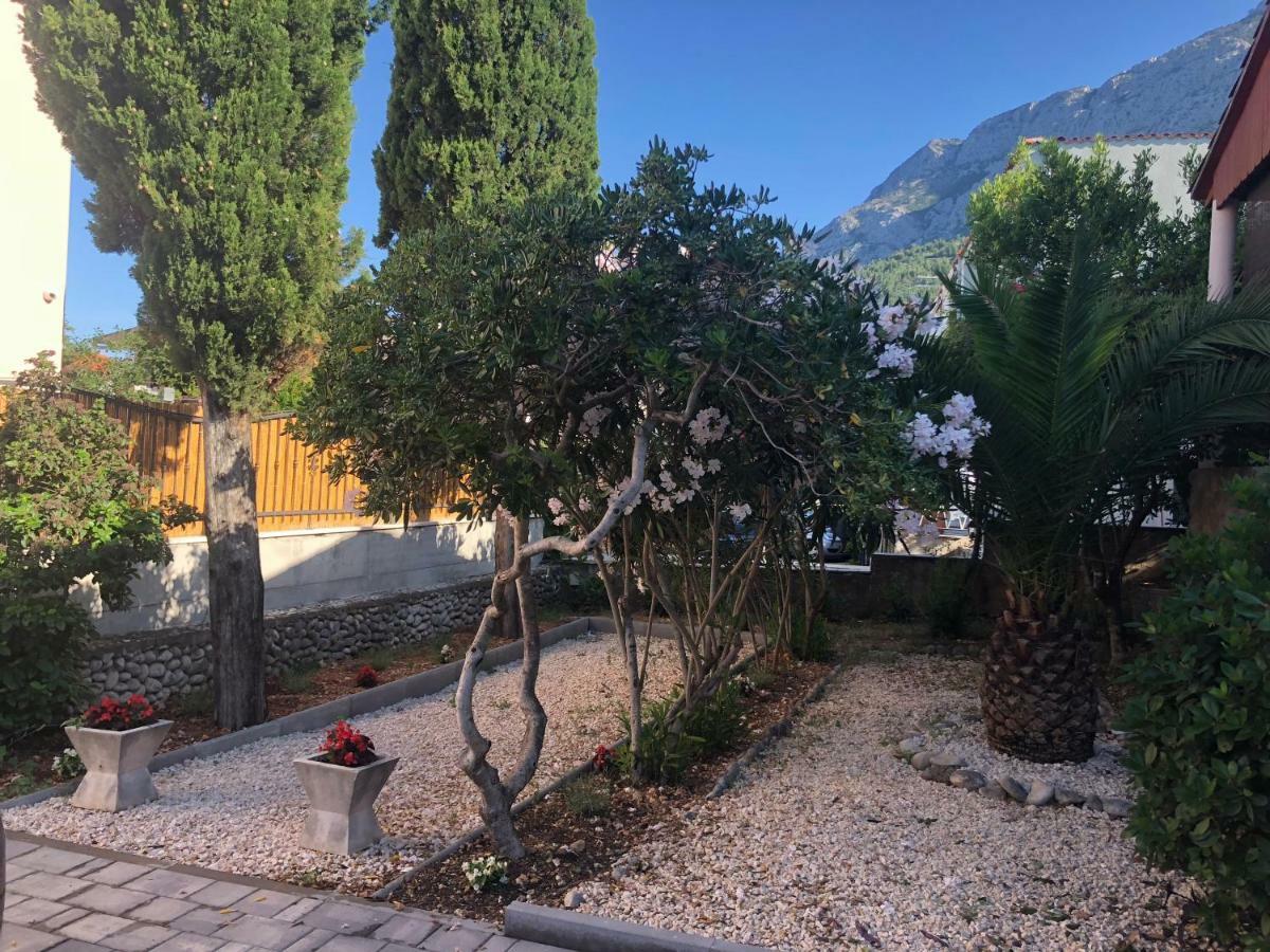Villa Bandic Baška Voda Extérieur photo